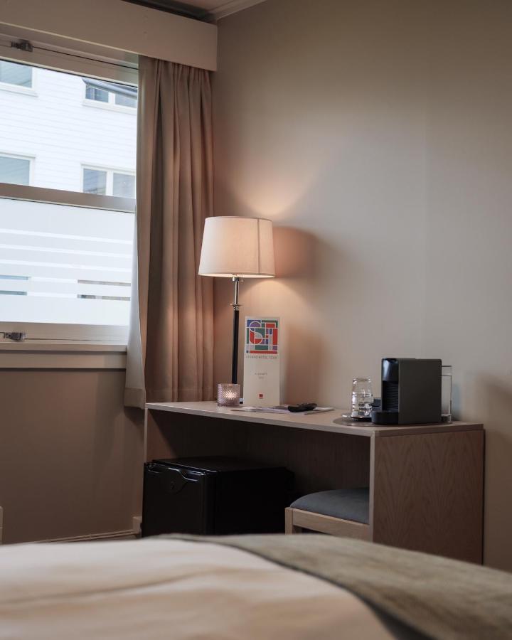 Strand Hotel Fevik - By Classic Norway Hotels Exterior photo
