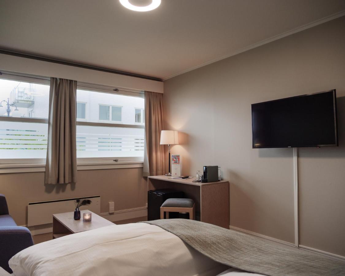 Strand Hotel Fevik - By Classic Norway Hotels Exterior photo