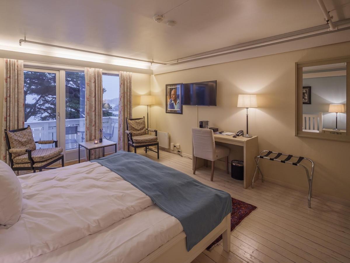 Strand Hotel Fevik - By Classic Norway Hotels Exterior photo
