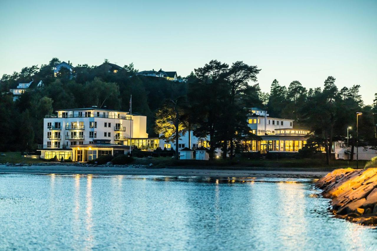 Strand Hotel Fevik - By Classic Norway Hotels Exterior photo